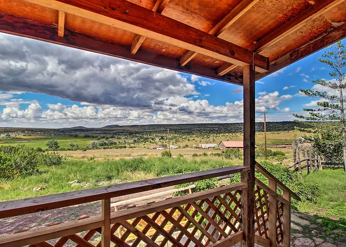 Peaceful Ranch Cabin, 3 Mi To Becker Lake! Springerville