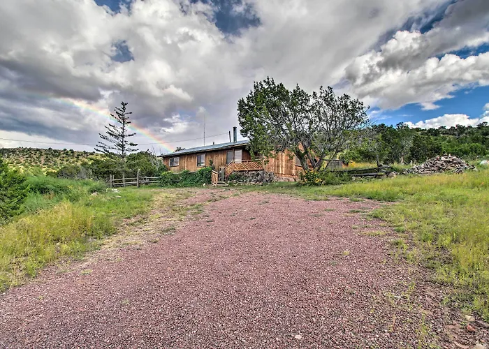Dom wakacyjny Peaceful Ranch Cabin, 3 Mi To Becker Lake! Springerville