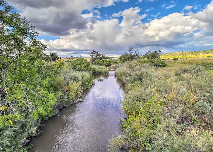 Peaceful Ranch Cabin, 3 Mi To Becker Lake! * Springerville